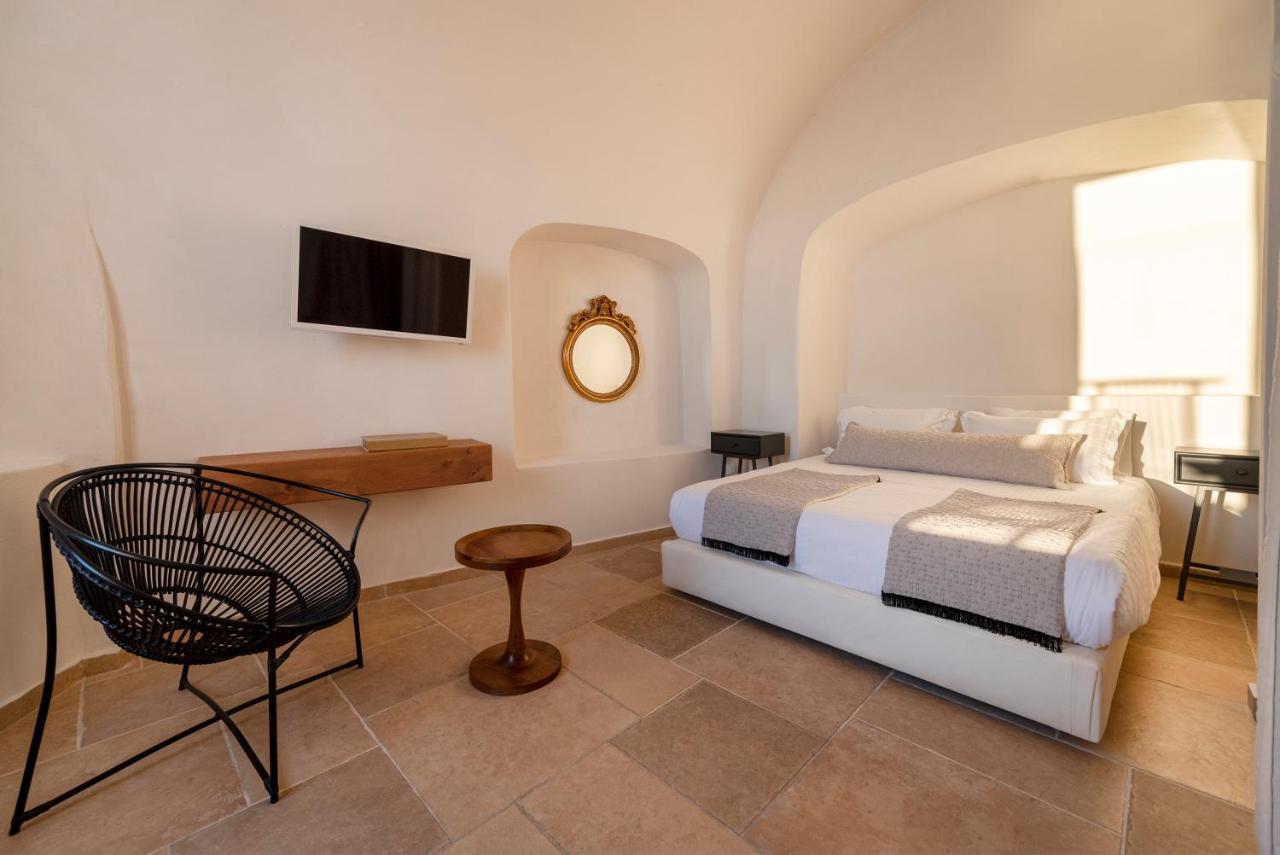 La Maltese Caldera Concept 5*