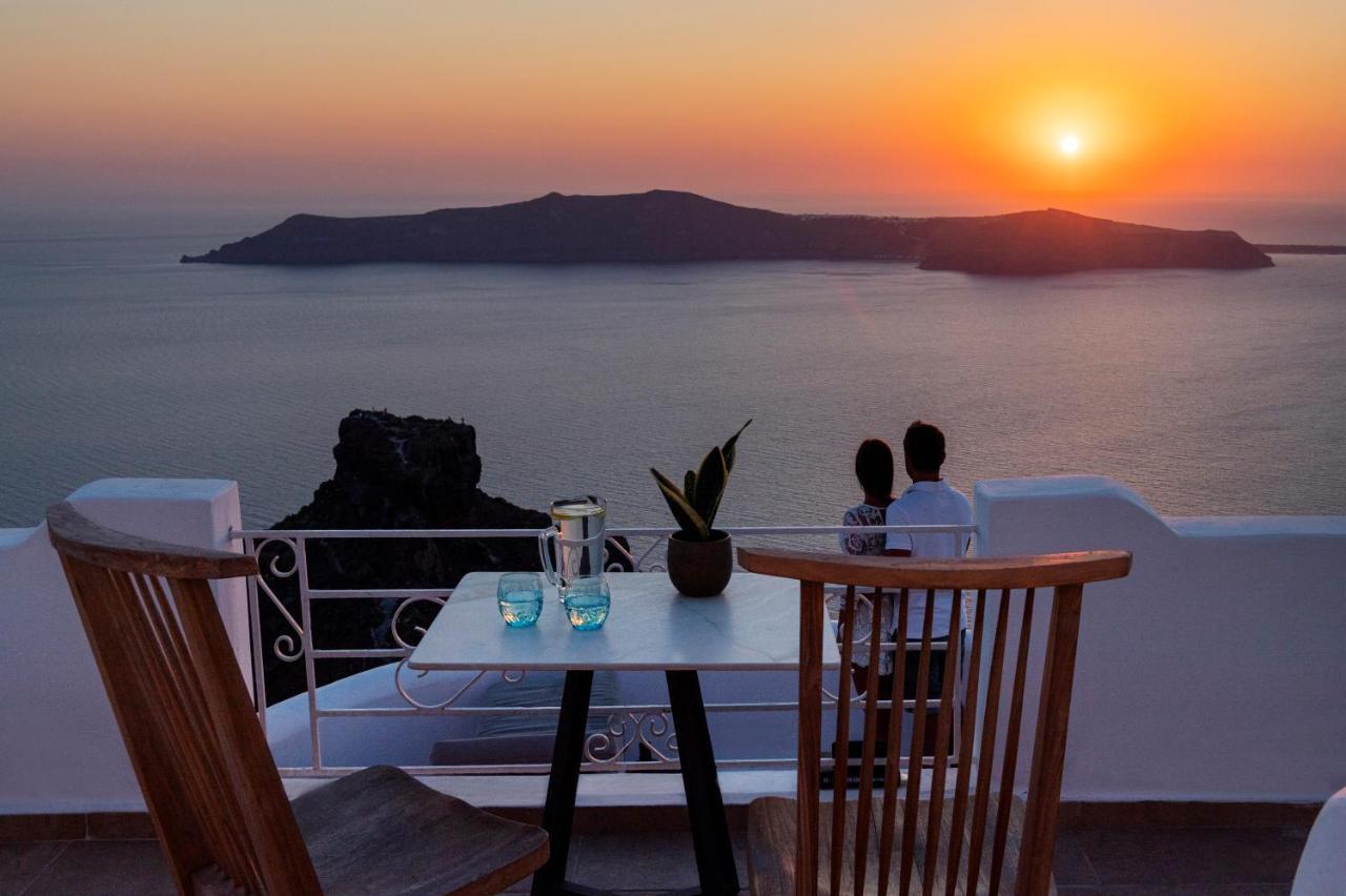 Hotel La Maltese Buddha Bar Santorini