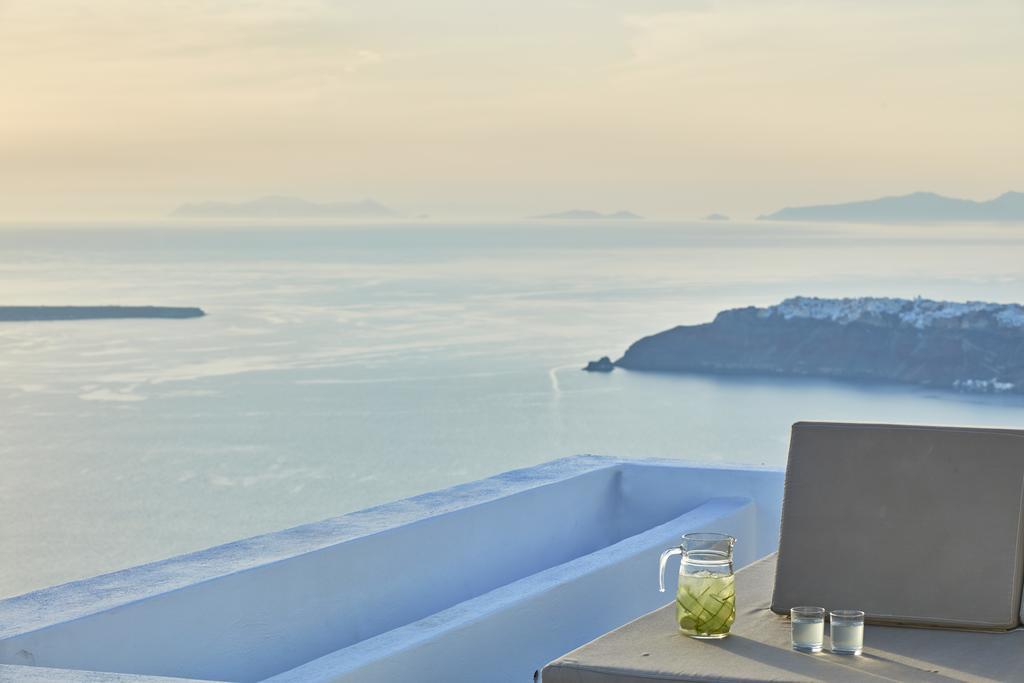 Hotel La Maltese Buddha Bar Santorini