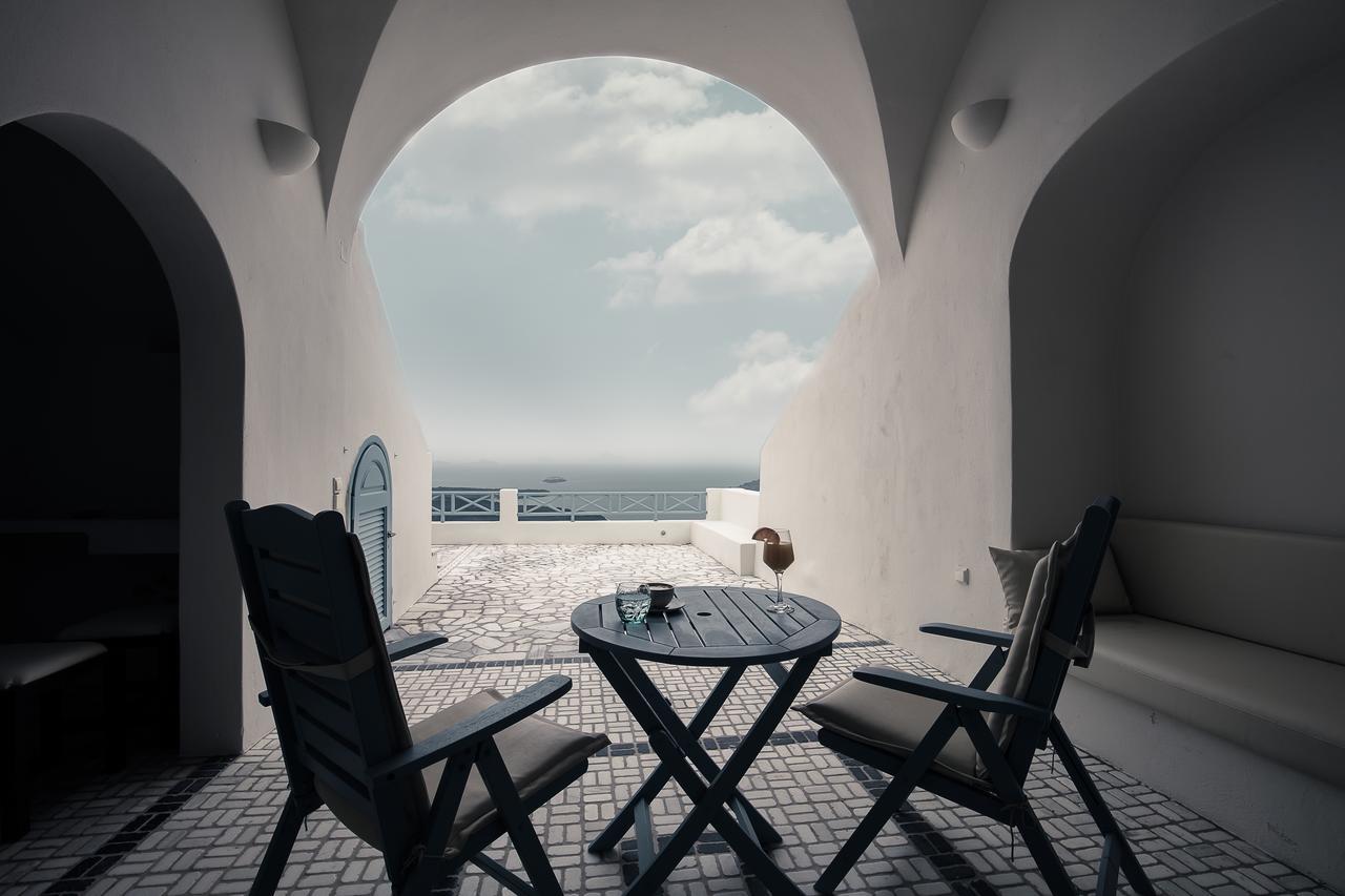La Maltese Buddha Bar Santorini Imerovigli (Santorini)